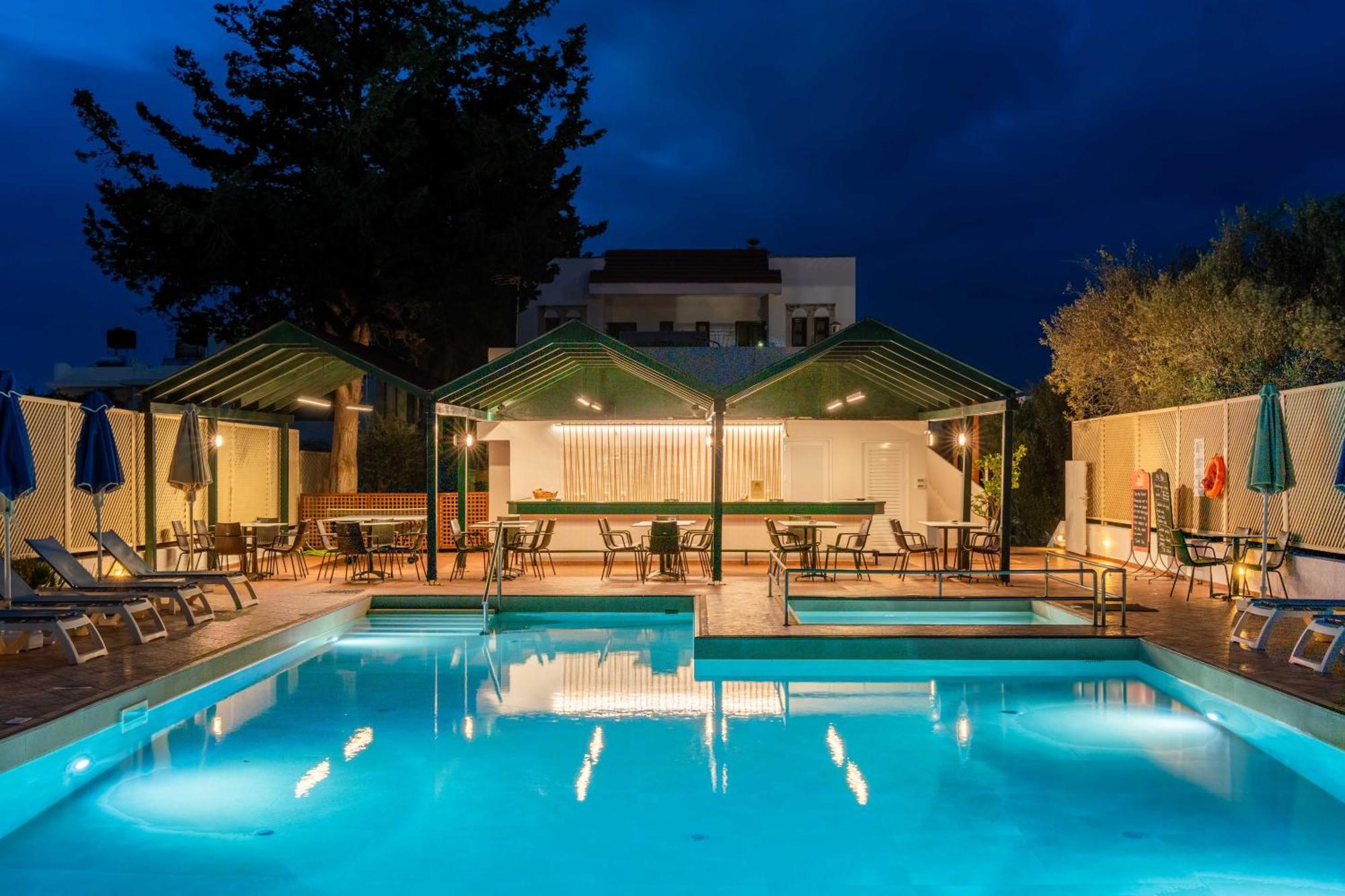 Paradise Hotel-Apartments Stalida Exterior photo